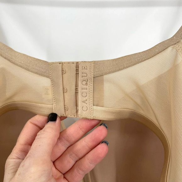 Cacique Smooth Lightly Lined Full Coverage Bra in Cafe Size 40D Nude T-Shirt Bra - Picture 10 of 16